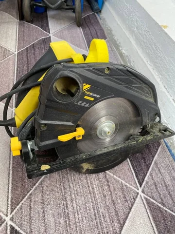 Циркулярная пила - Текстиль и швейные принадлежности в Балашиха