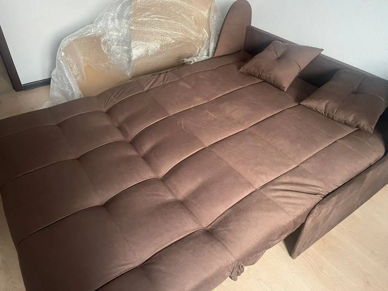 Продается диван 150х102 - Мебель (Для дома и дачи) в Балашиха