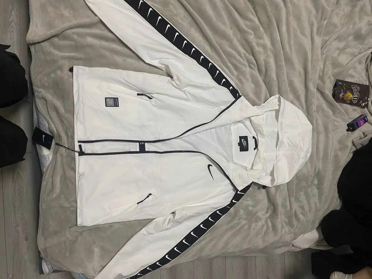 Ветровки Nike с вышивкой - Ветровки (Одежда) в Балашиха