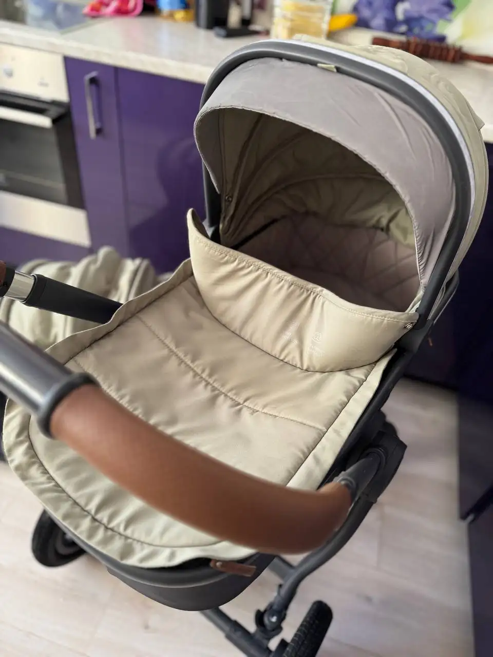 Коляска 2в1 Happy Baby Mommer Pro Oliva б/у - Коляски (Товары для детей) в Балашиха