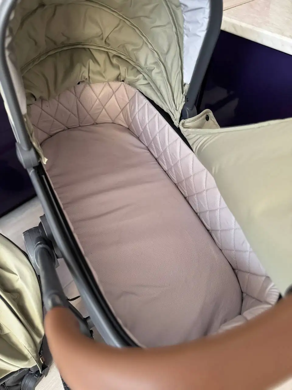 Коляска 2в1 Happy Baby Mommer Pro Oliva б/у - Коляски (Товары для детей) в Балашиха