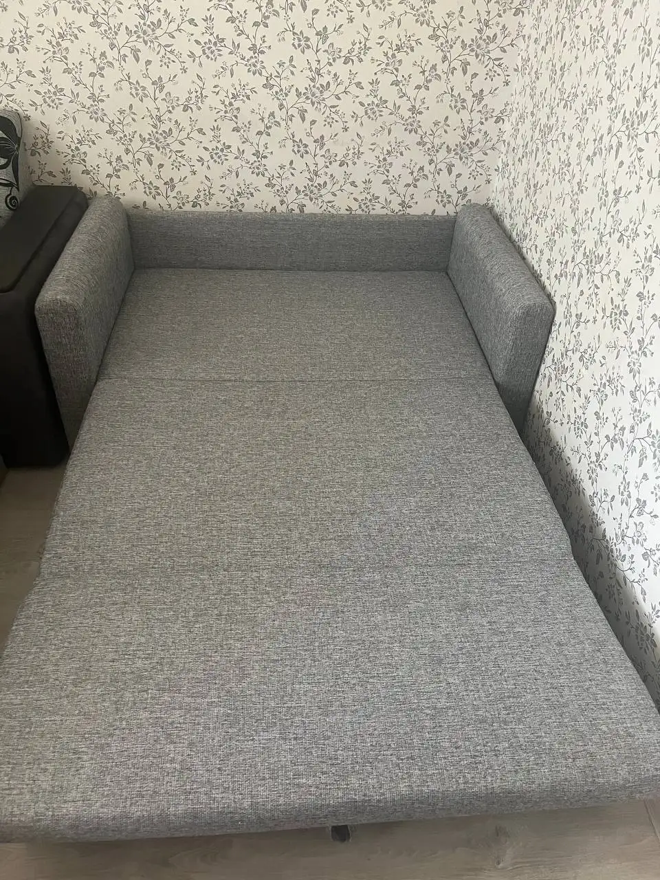 Шкаф и диван за символическую плату в Балашихе - Барахолка в Балашиха