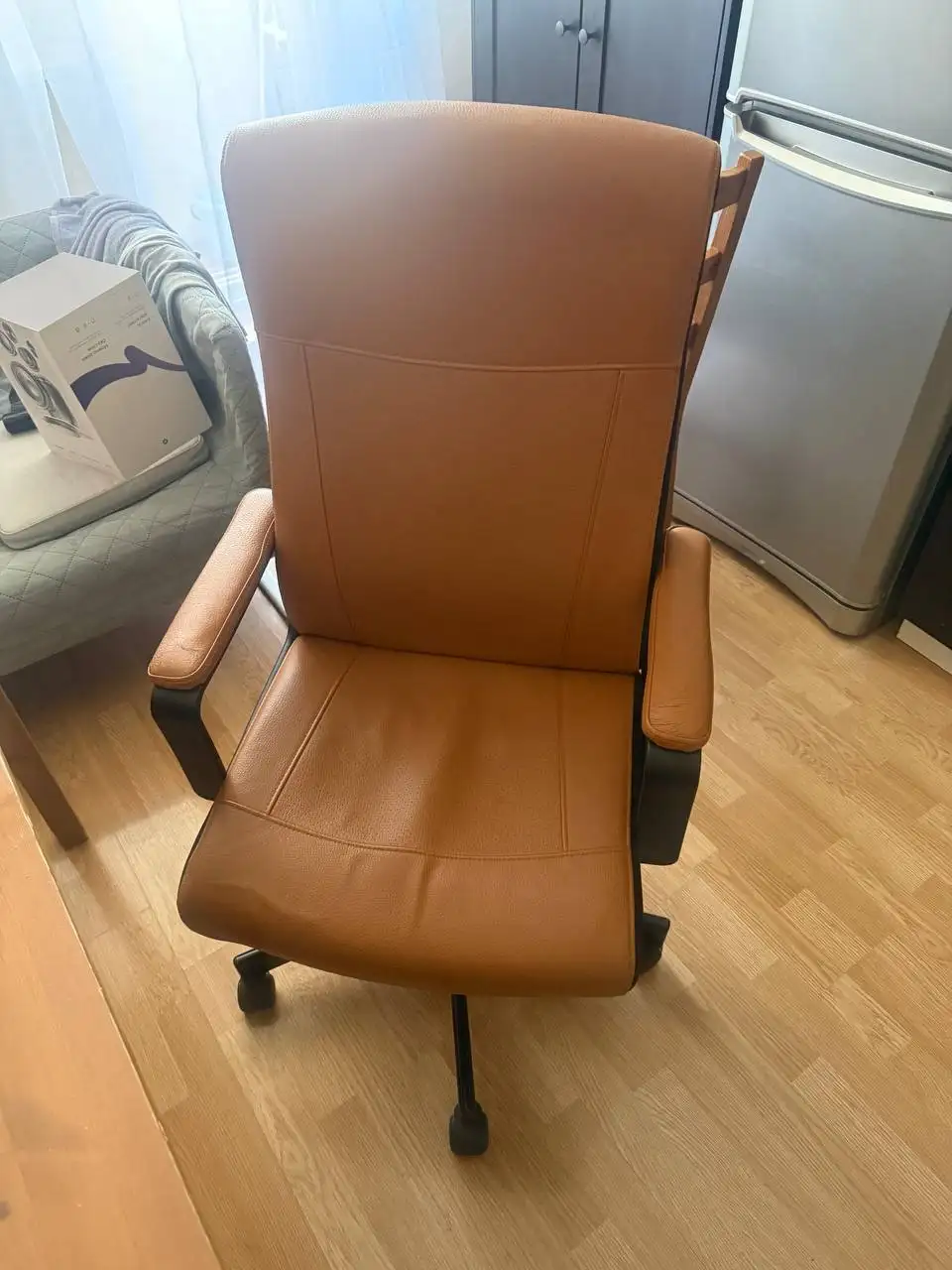 Отдам офисное кресло - Мебель (Барахолка) в Балашиха