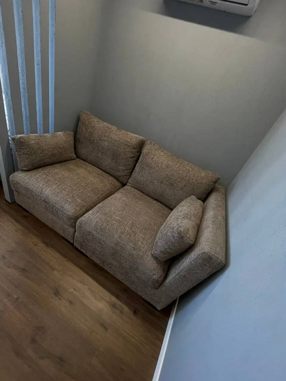 Продам удобный диван с сиденьем memory foam - Мебель (Для дома и дачи) в Москва