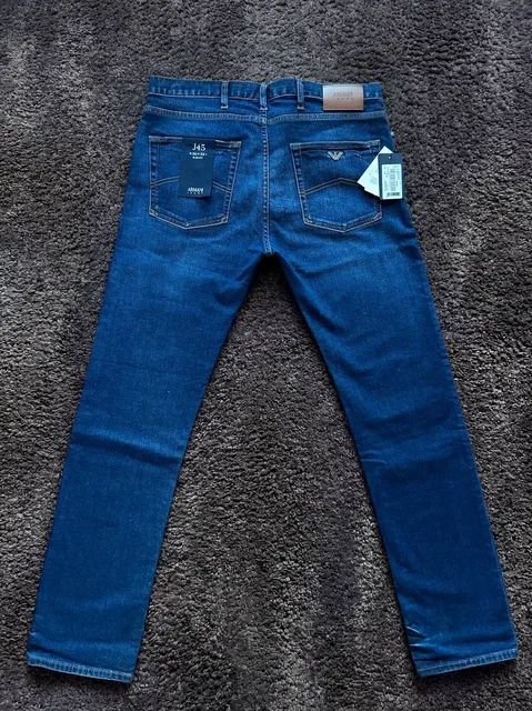 Джинсы Armani новые - Корсеты в Москва