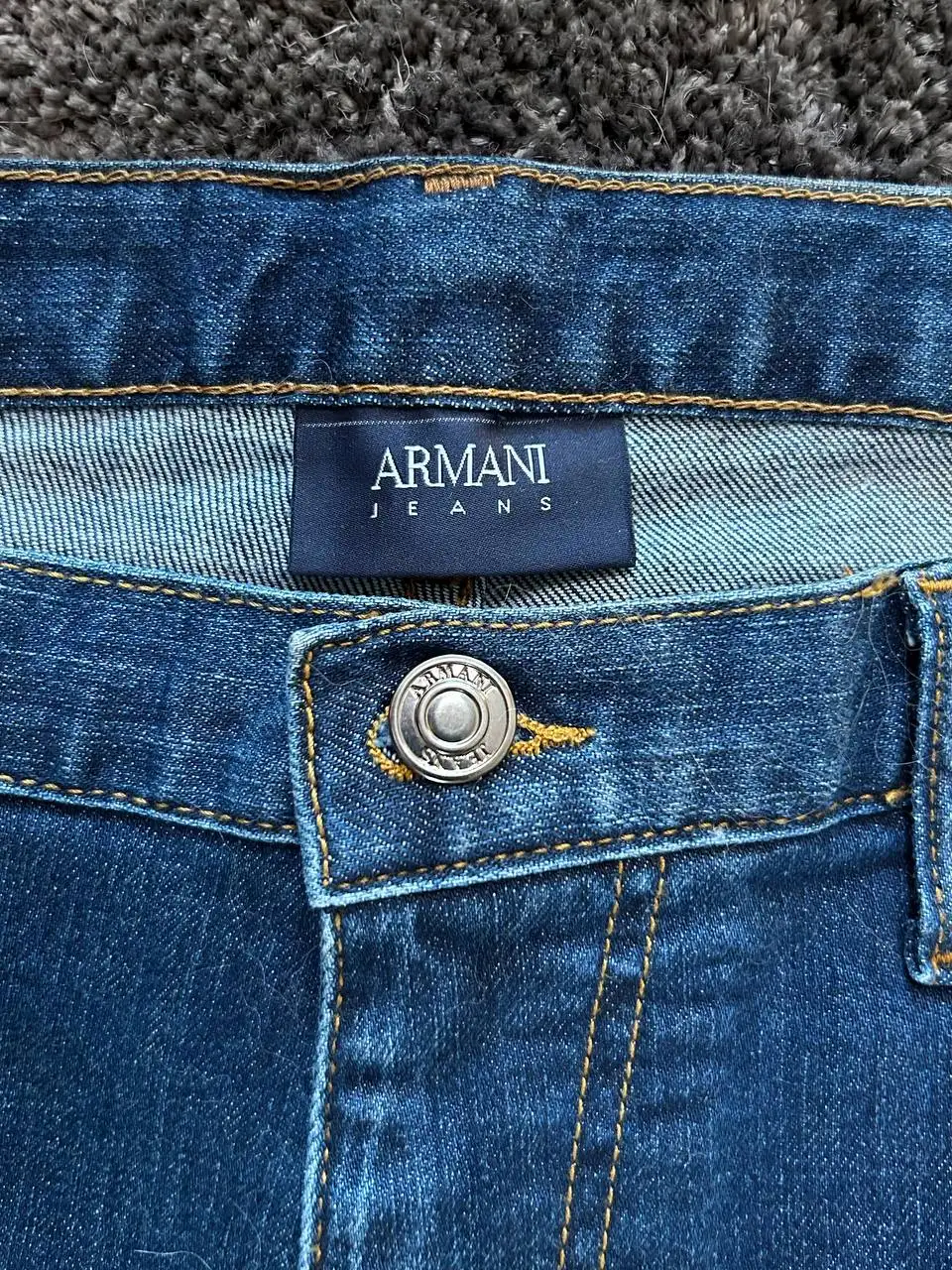 Джинсы Armani новые - Одежда в Москва