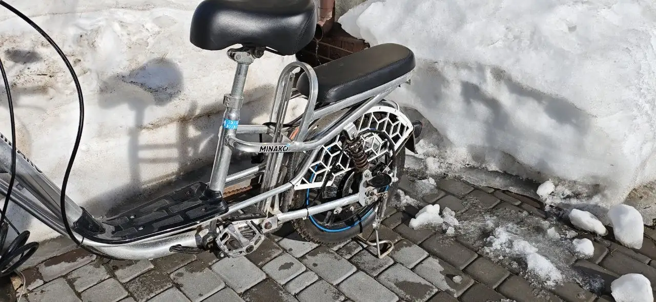 Продам электровелосипед Minako V8 с АКБ - Электровелосипеды (Барахолка) в Балашиха