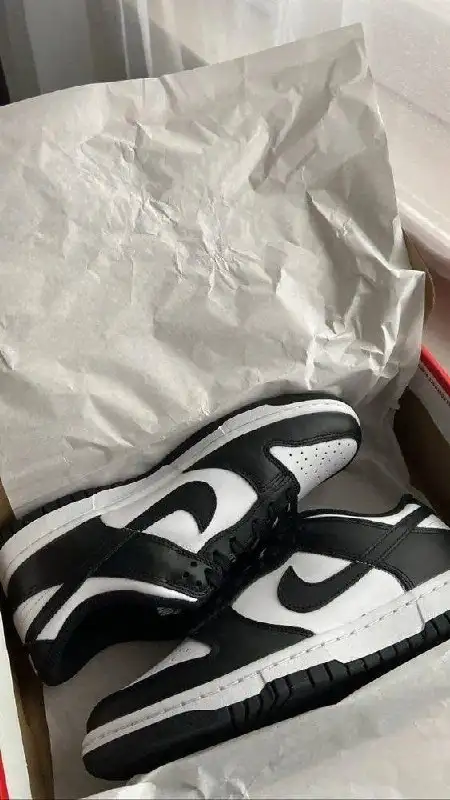 Кроссовки на весну различных расцветок - Обувь (Одежда) в Балашиха