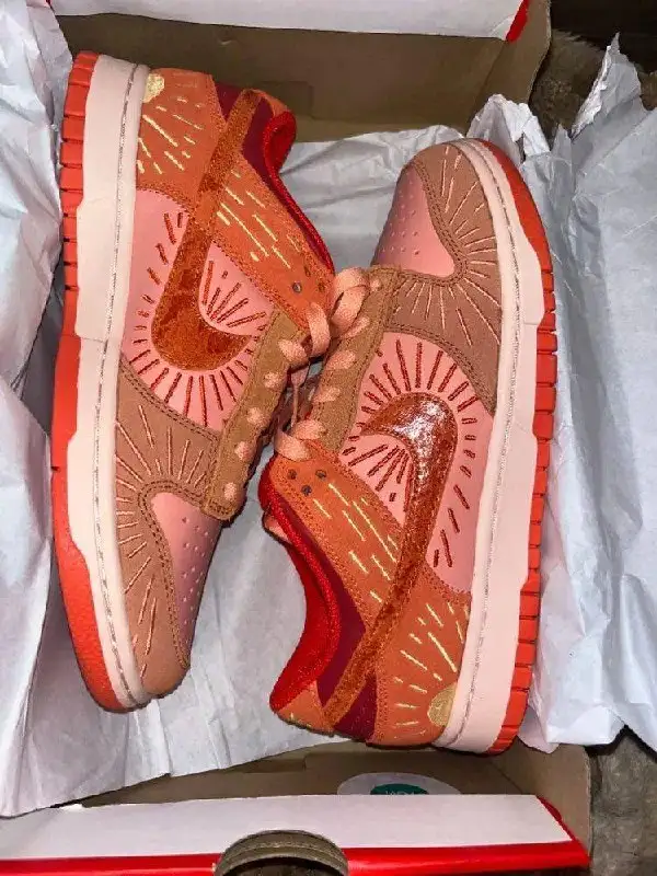 Кроссовки на весну различных расцветок - Обувь (Одежда) в Балашиха