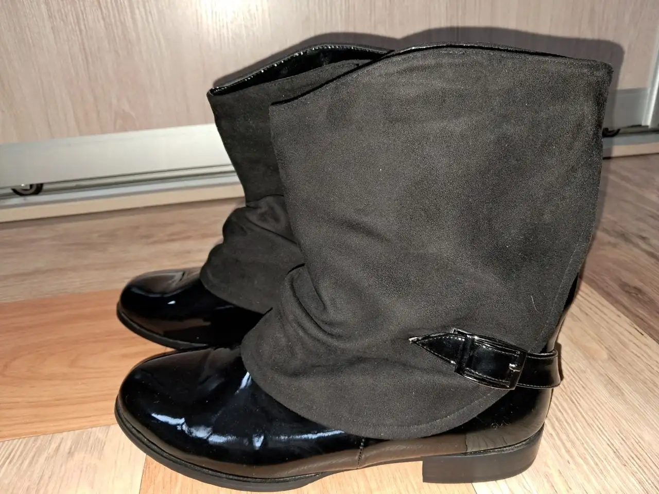 Демисезонные полусапожки на плоской подошве - Обувь (Одежда) в Балашиха