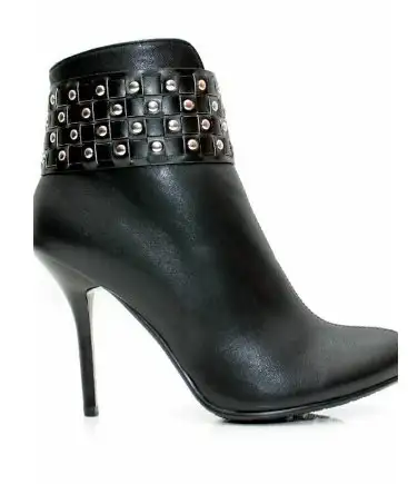 Украшение на обувь с ремнями на резинке и кнопками - Обувь (Барахолка) в Балашиха