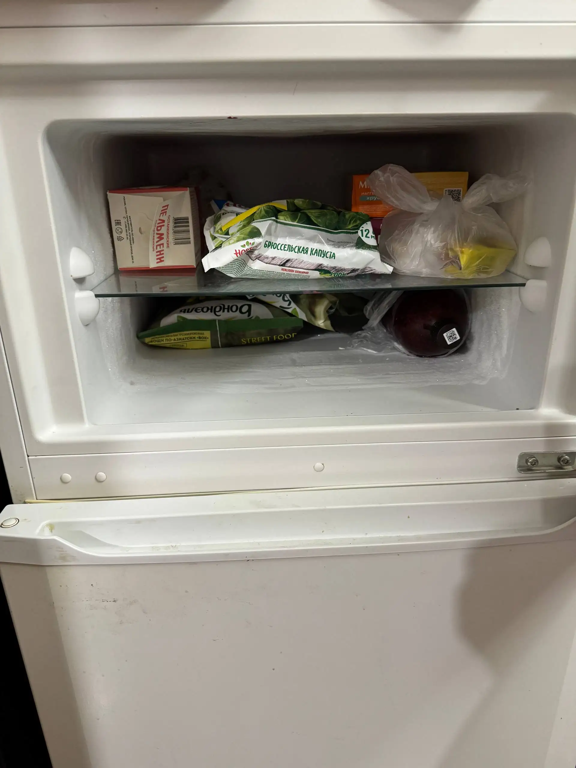 Продажа двух холодильников Indesit в рабочем состоянии - Холодильники (Для дома и дачи) в Балашиха