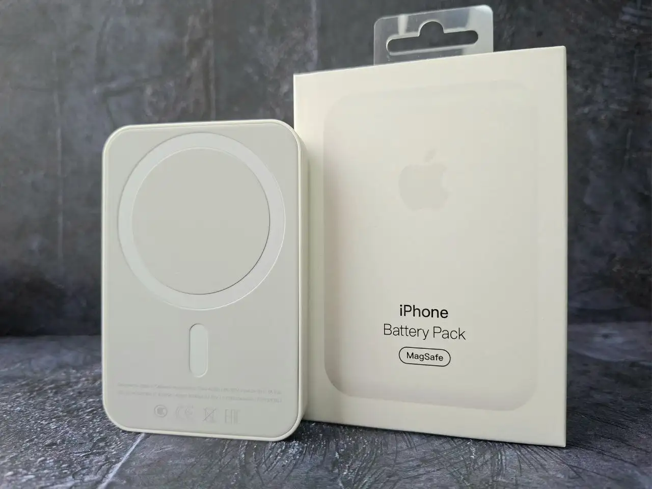 Беспроводной магнитный повербанк MagSafe Battery Pack 5000 mAh - Аксессуары для телефонов (Электроника) в Москва