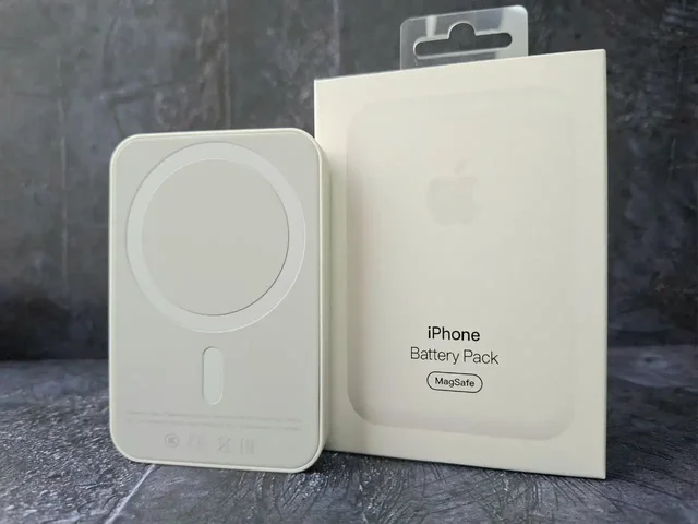 Беспроводной магнитный повербанк MagSafe Battery Pack 5000 mAh - Игровые консоли в Москва