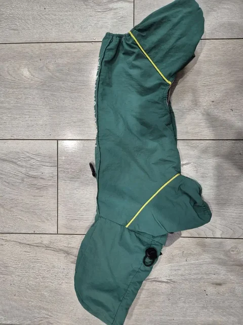 Куртка утепленная и дождевик для мелкой породы - Кошки в Балашиха