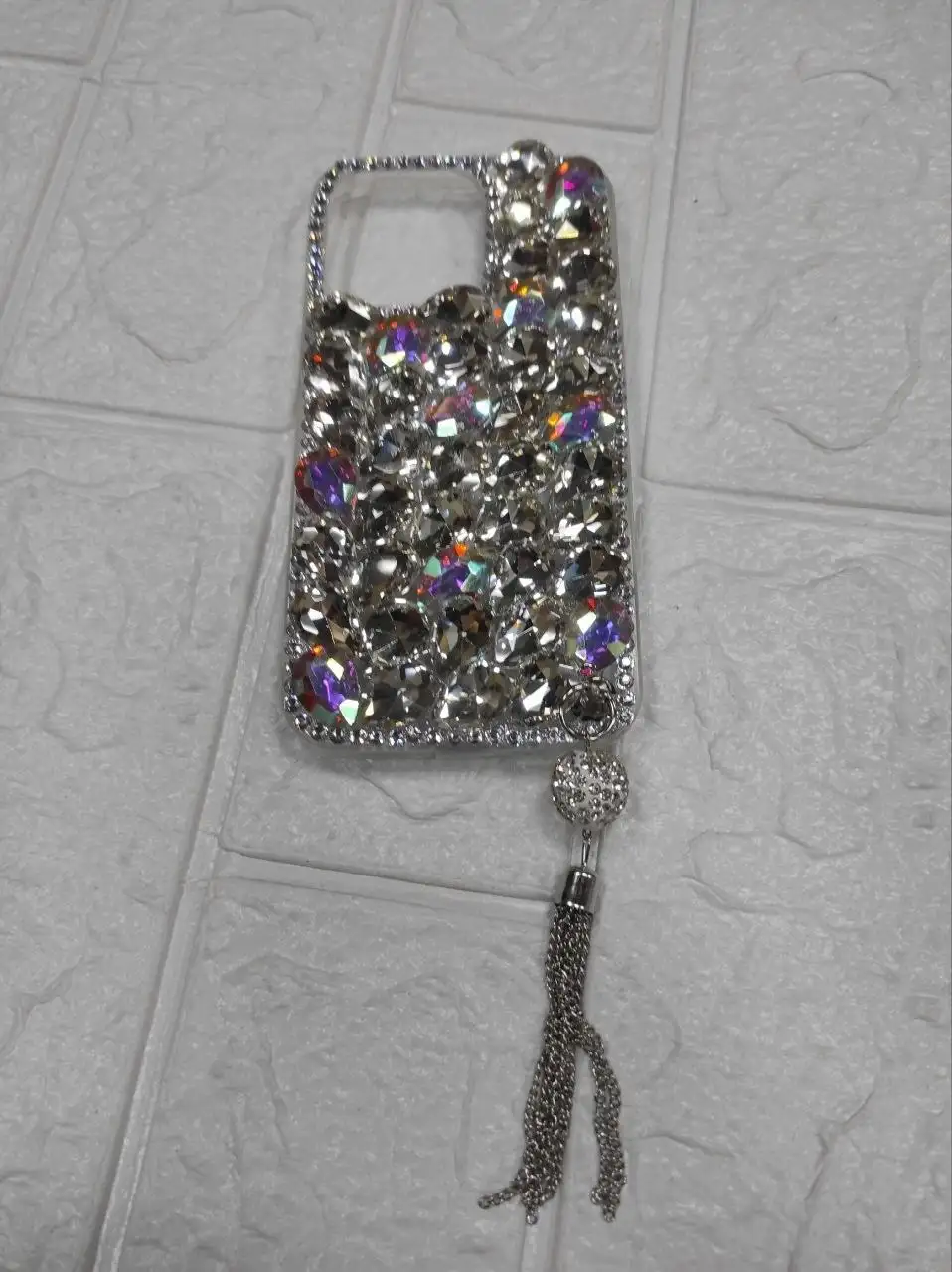 Чехол с кристаллами и подвеской для iPhone 13 Pro - Аксессуары для телефонов (Электроника) в Балашиха
