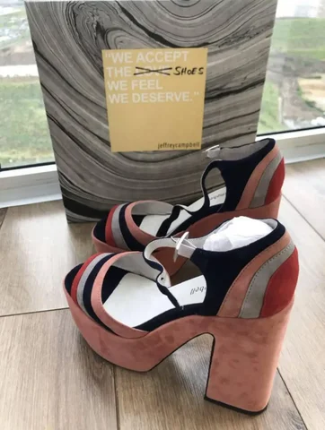 Продаю кожаные босоножки Jeffrey Campbell - Обувь в Люберцы