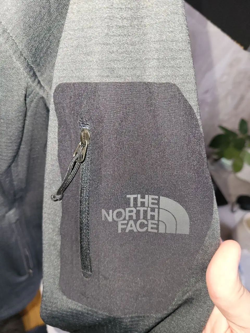 Продам куртку TNF - Верхняя одежда (Одежда) в Балашиха