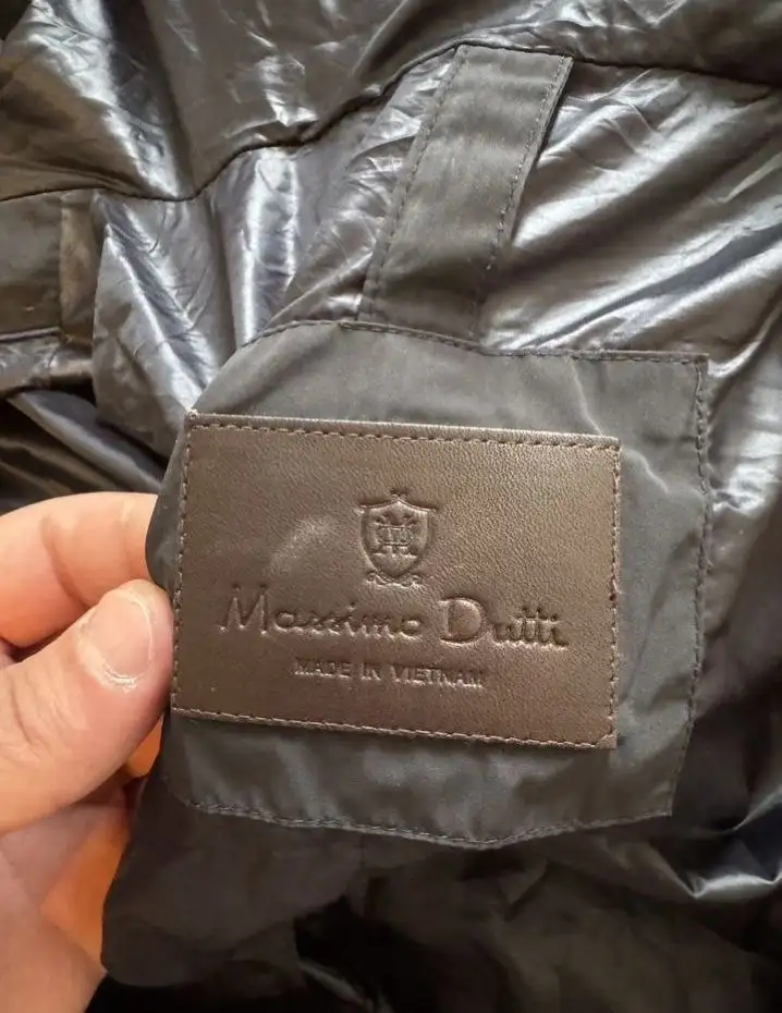Демисезонная куртка Massimo Dutti, как новая - Куртки (Одежда) в Балашиха