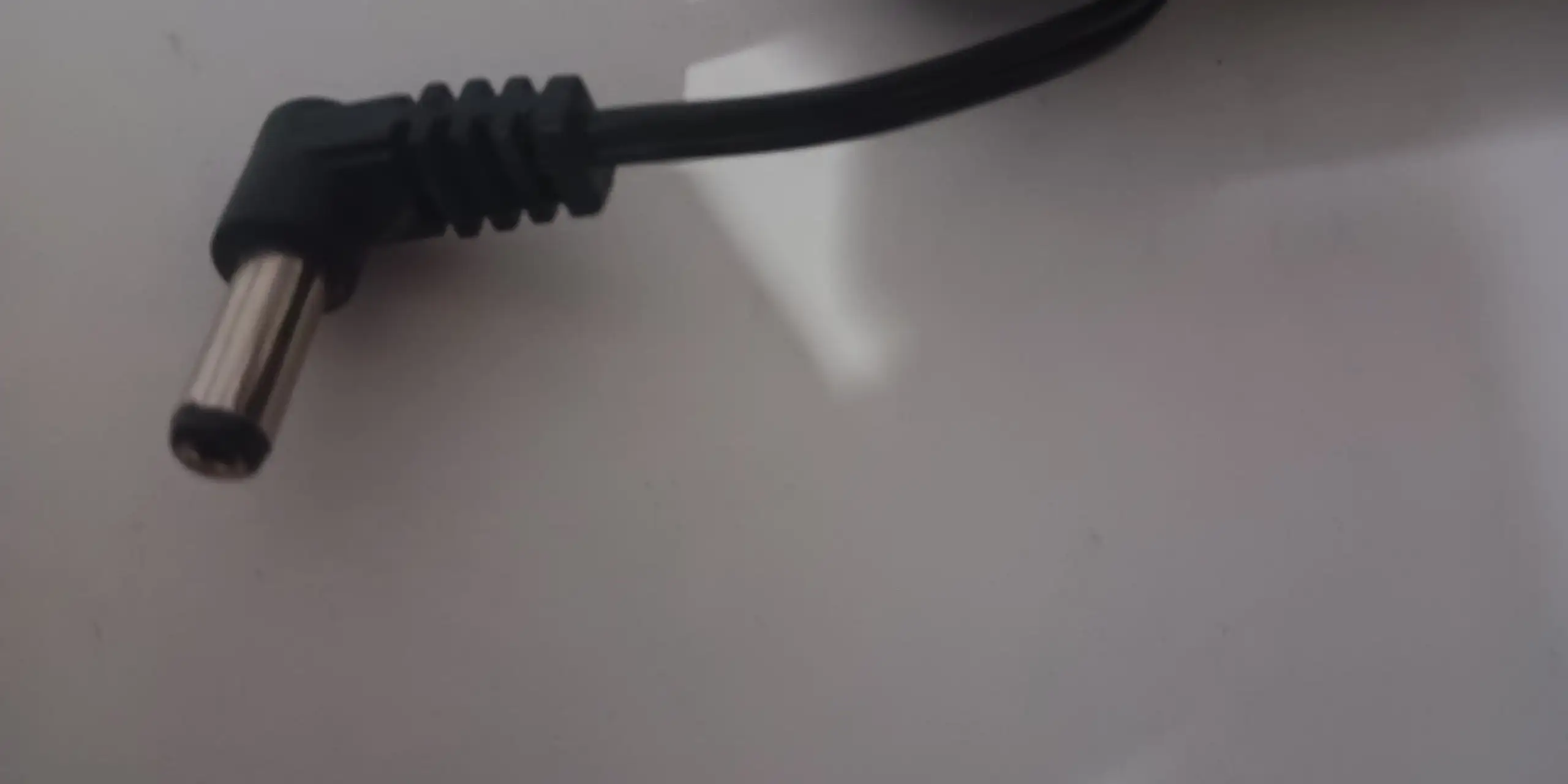 Автомобильный адаптер 12V→7.5V - Адаптеры и блоки питания (Электроника) в Балашиха