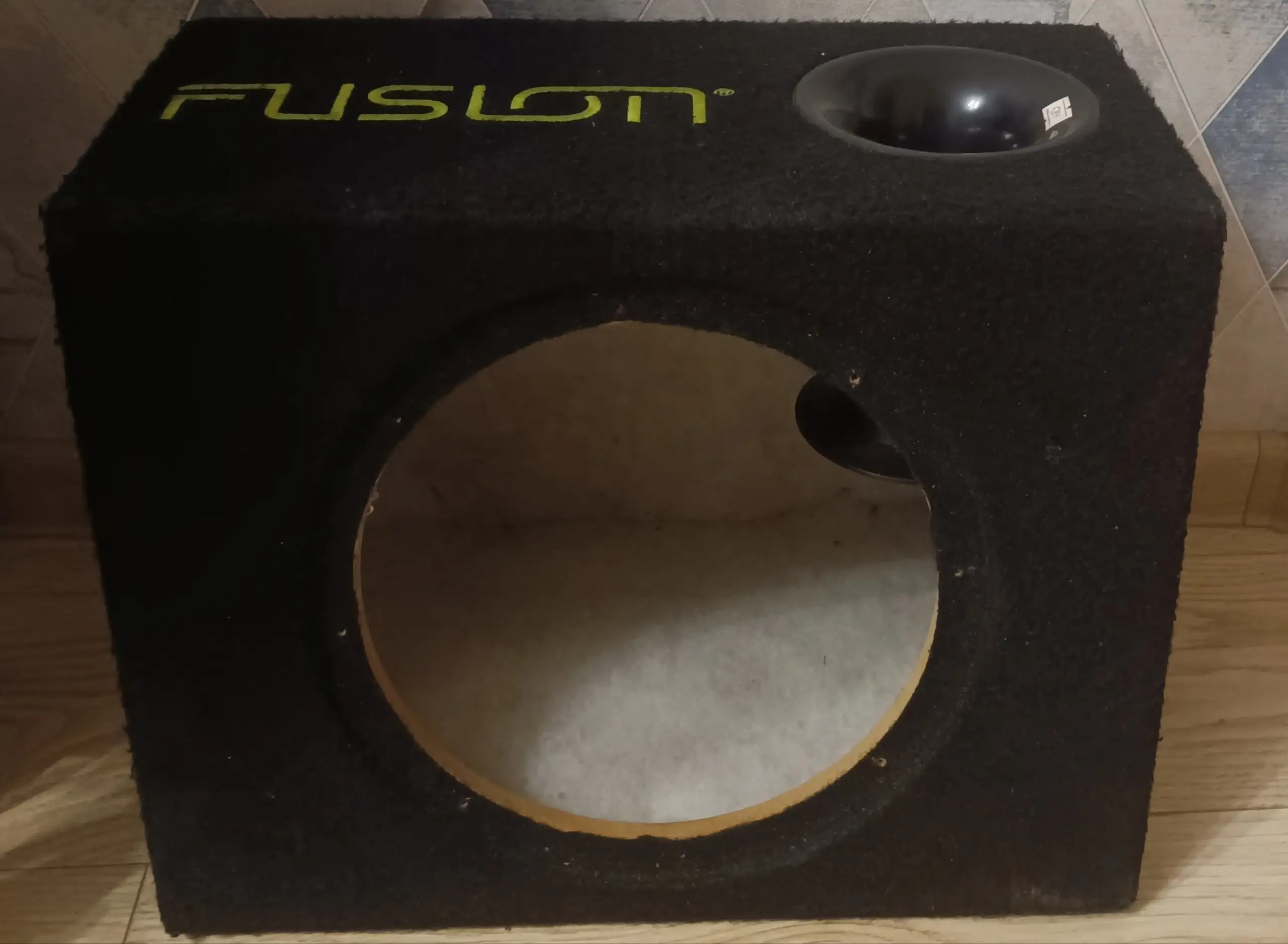 Корпус сабвуфера Fusion FBS-AW10 - Авто в Балашиха