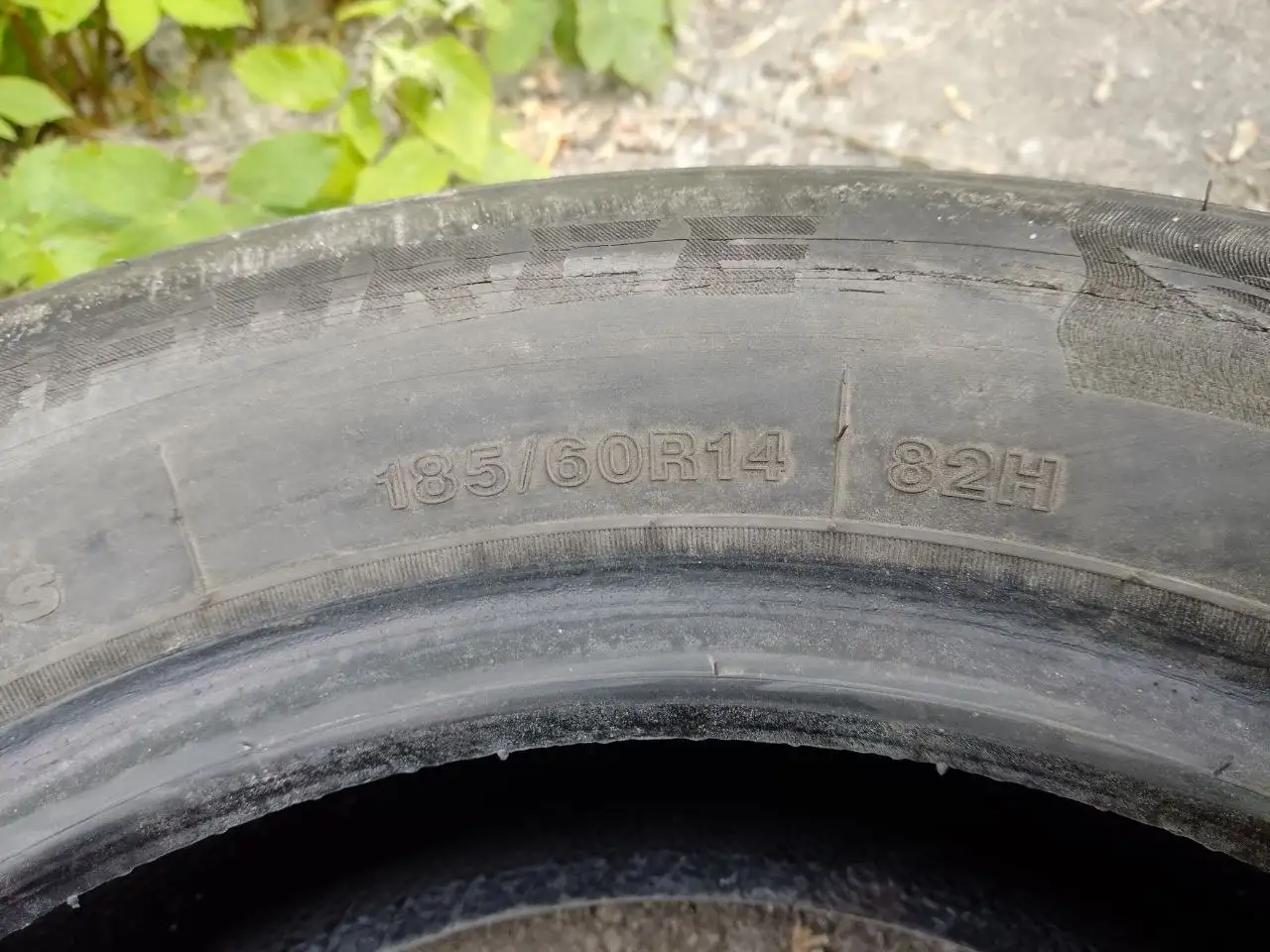 Продам летнюю резину 185/60R14 - Шины и диски (Авто) в Неизвестно