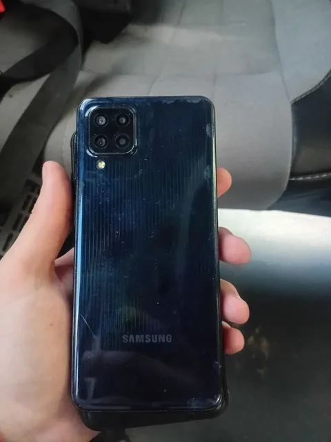Samsung Galaxy M32 6/128 ГБ со сколами - Пылесосы в Балашиха