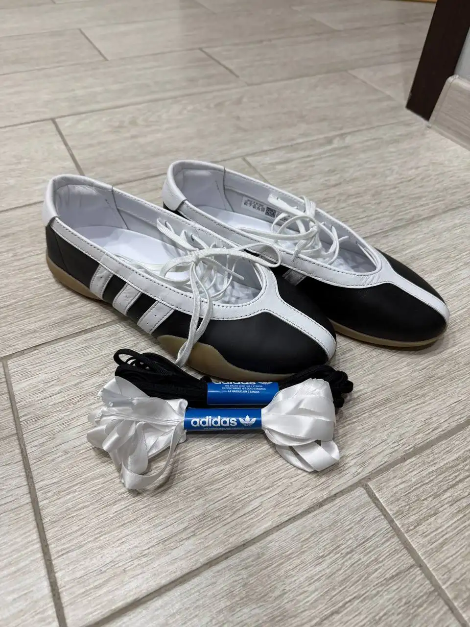 Балетки adidas новые 39 размера - Обувь (Одежда) в Балашиха