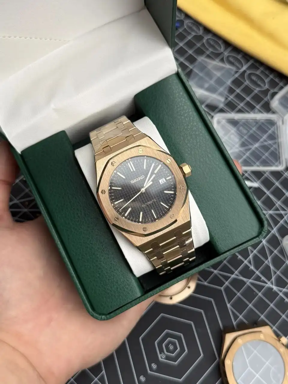 Seiko Royal Oak и Nautilus (Mod) - новые часы - Часы (Хобби и отдых) в Балашиха