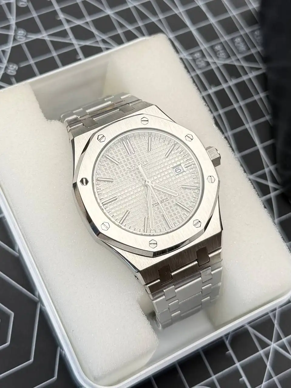 Seiko Royal Oak и Nautilus (Mod) - новые часы - Часы (Хобби и отдых) в Балашиха