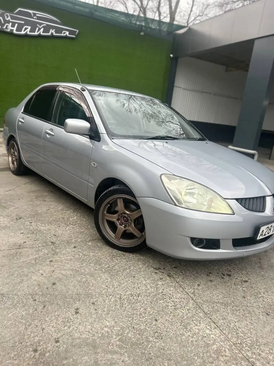 Автомобиль в очень хорошем состоянии