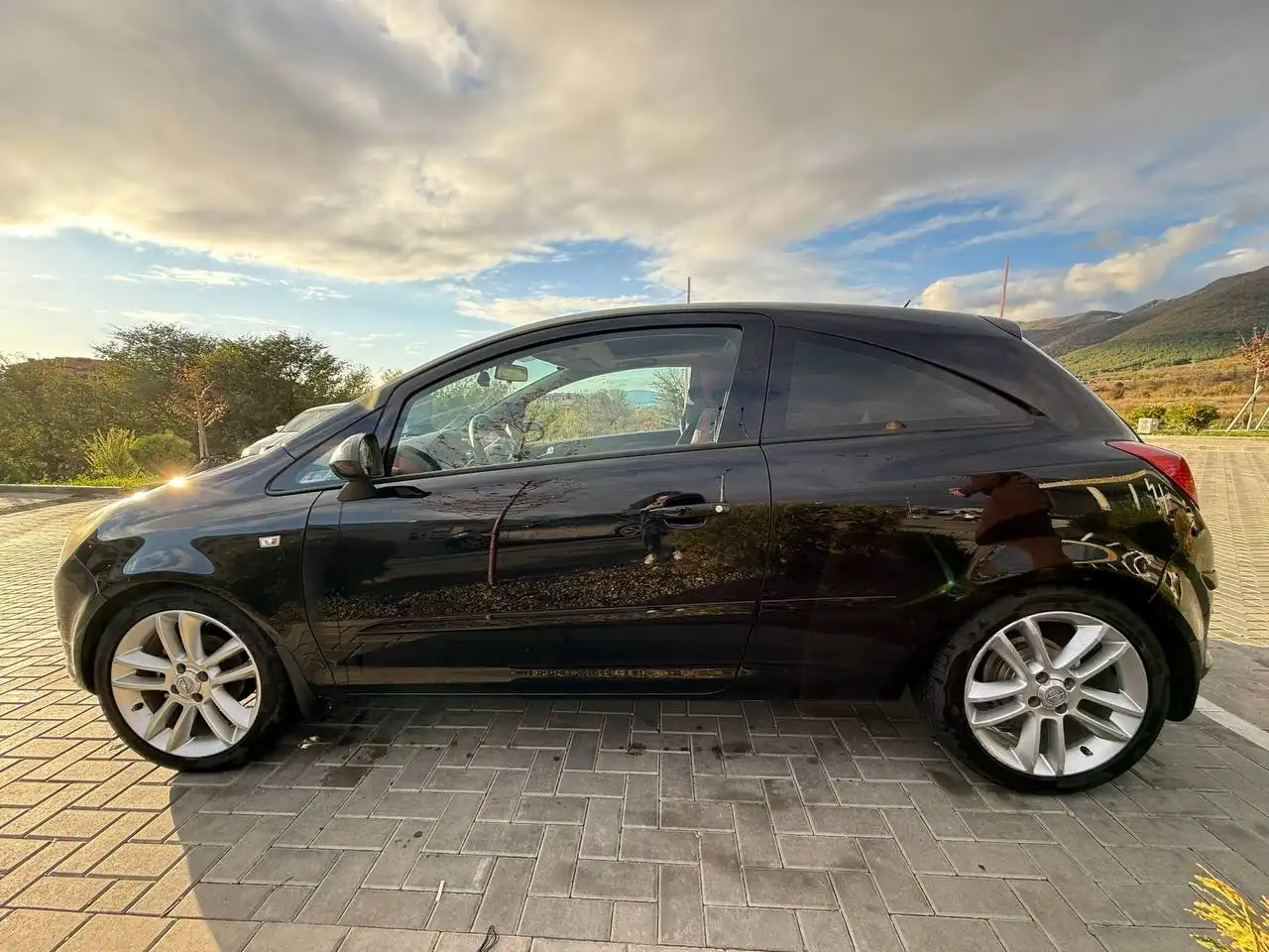 Opel Corsa D 2007 года