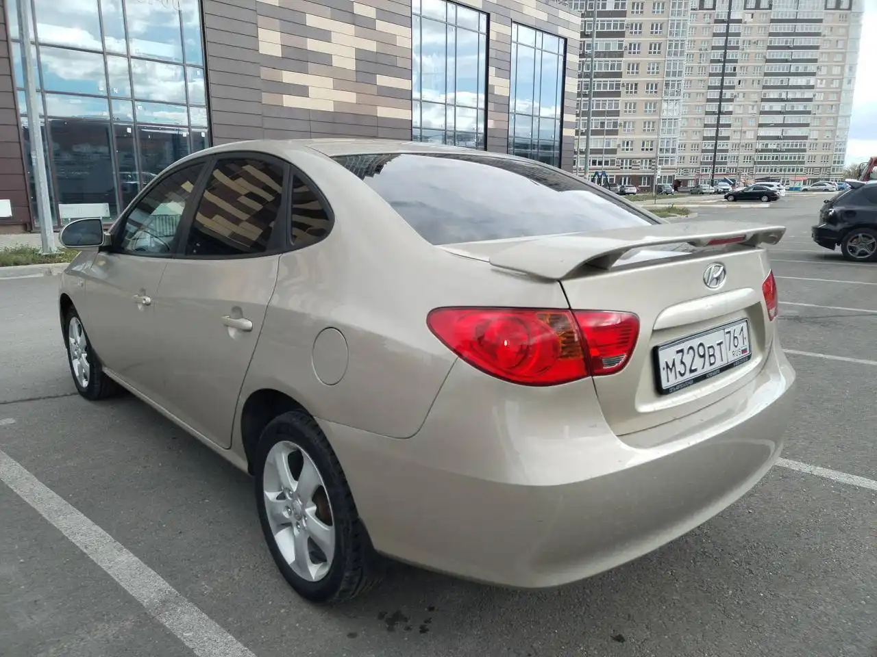 Продам отличный вместительный автомобиль