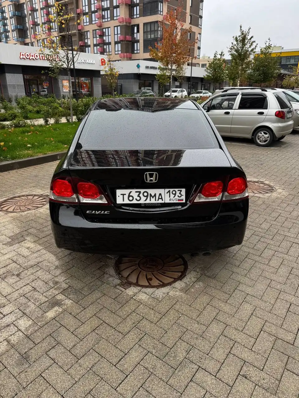 Продам автомобиль 2009 года 1.8 акпп