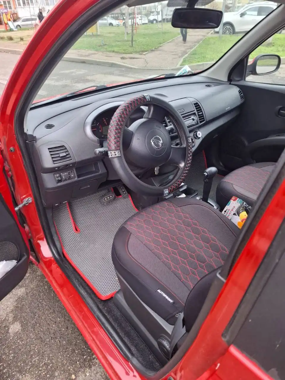 Продажа Nissan Micra 1.2 AT 2007 года в Азове