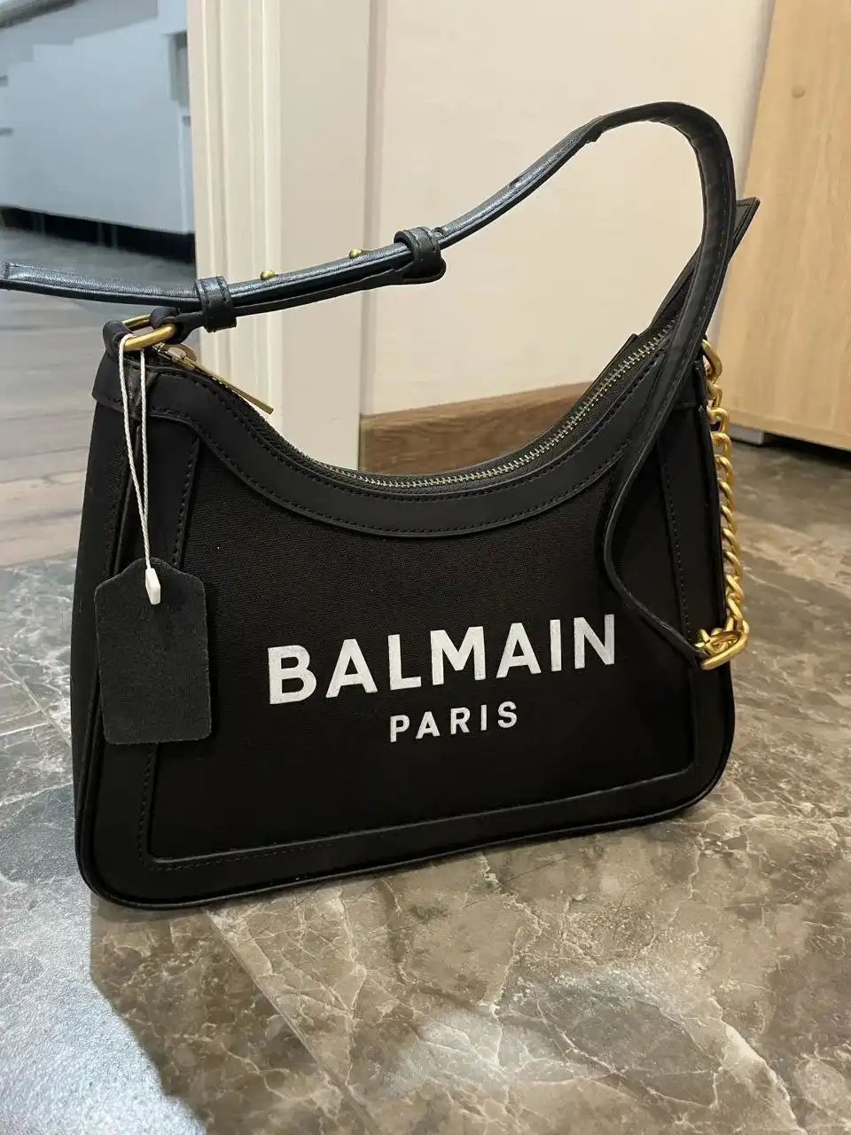 Сумки с серийными номерами