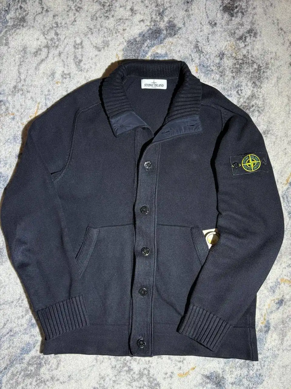 Продам кардиган Stone Island