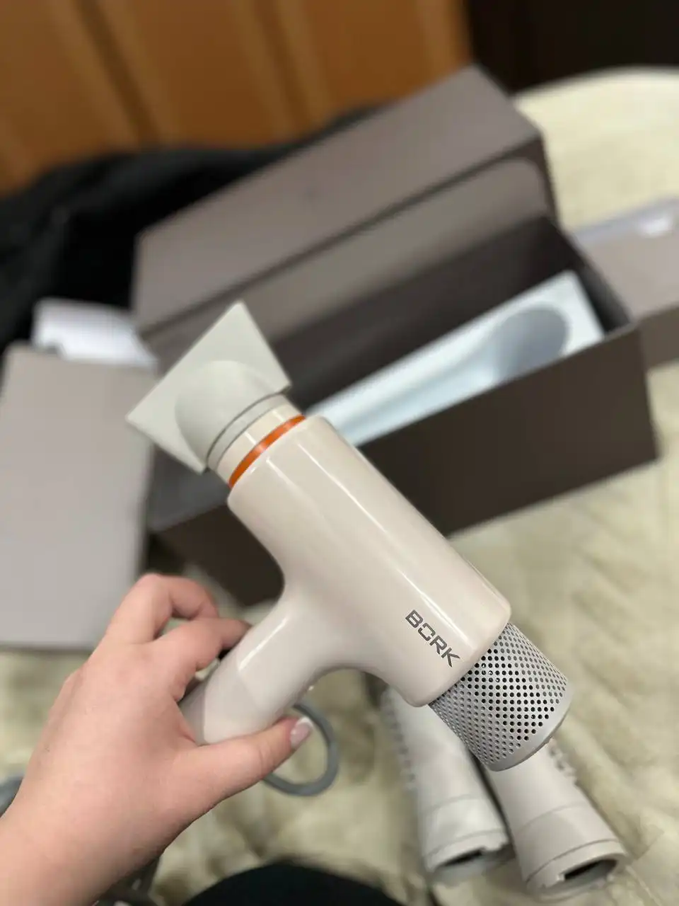 Продажа стайлера Bork F732ch