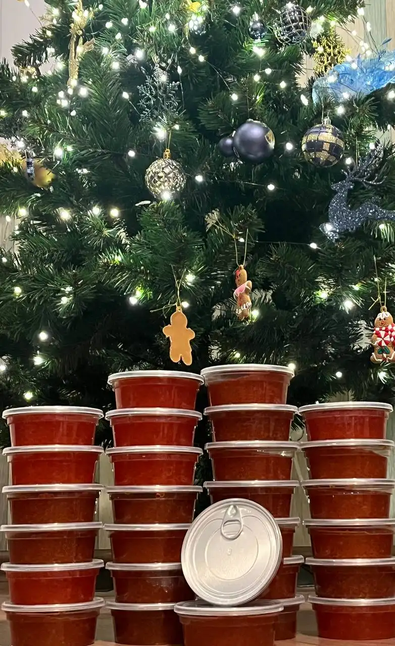 Красная Дальневосточная икра кеты и горбуши