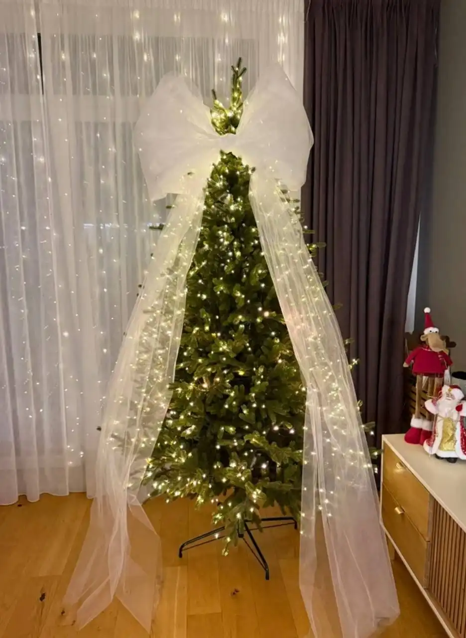 Бант на ёлочку из белого фатина