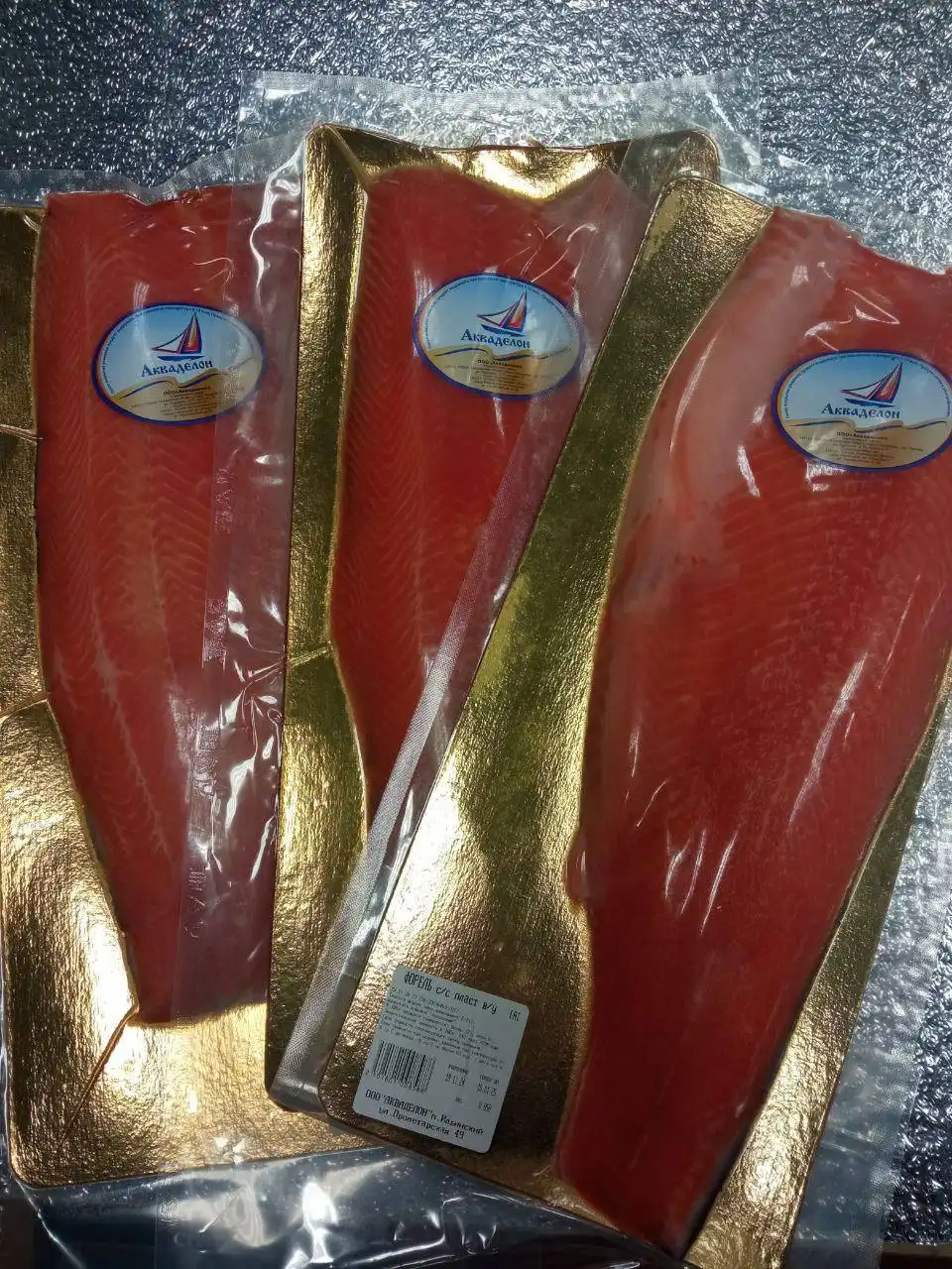 Поставка форели и свежей икры к Новому году