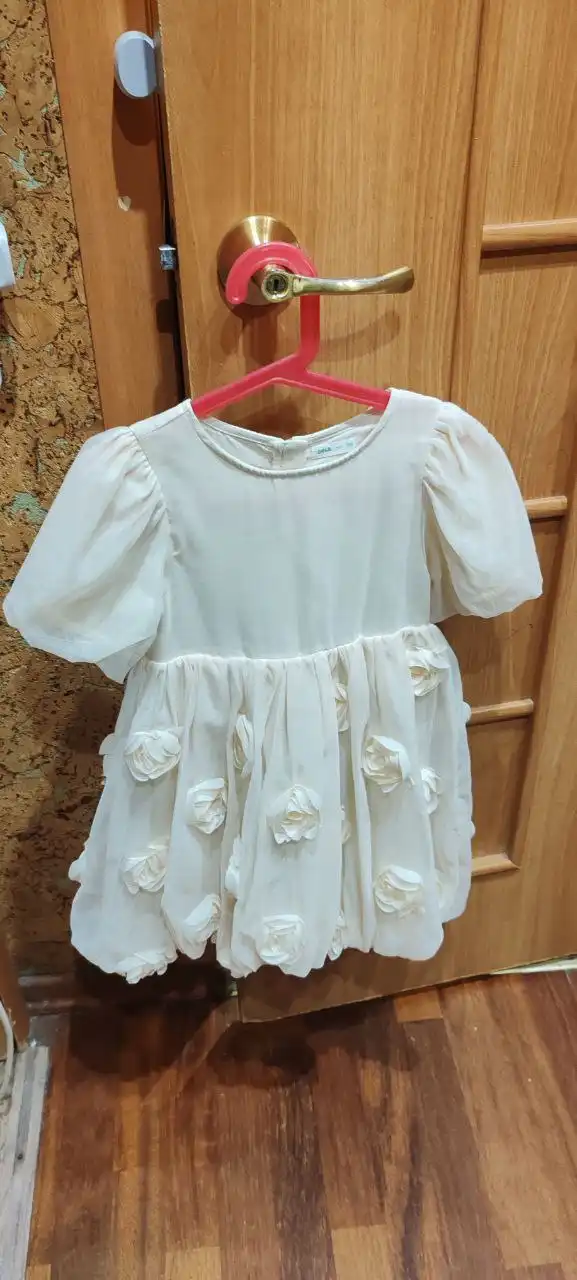 Платье на девочку Села кидз 116 р. в отличном состоянии