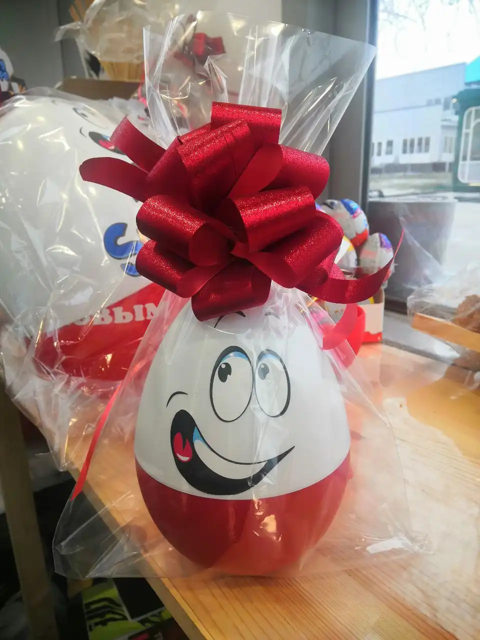 Новогодний подарок Киндер