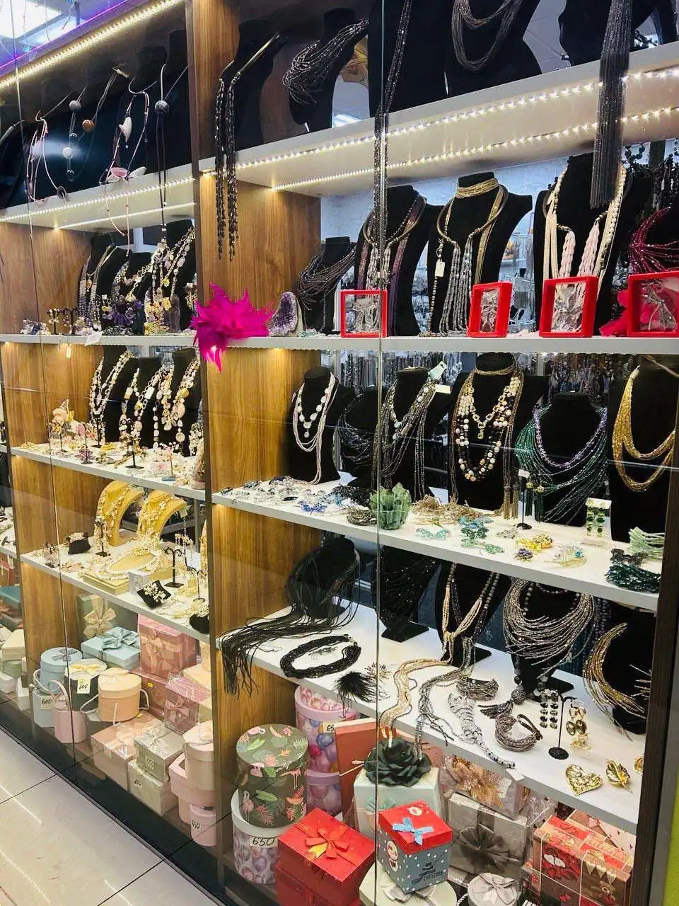 Эксклюзивные авторские украшения ручной работы