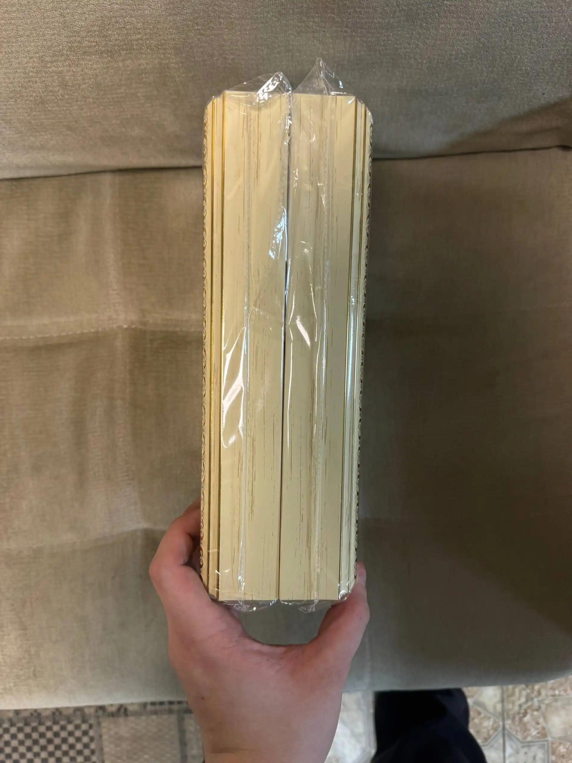 Продажа икон Вседержитель и Казанская в золотистой палитре