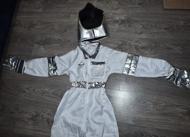 Костюм космонавта 122-128 - Одежда в Королев