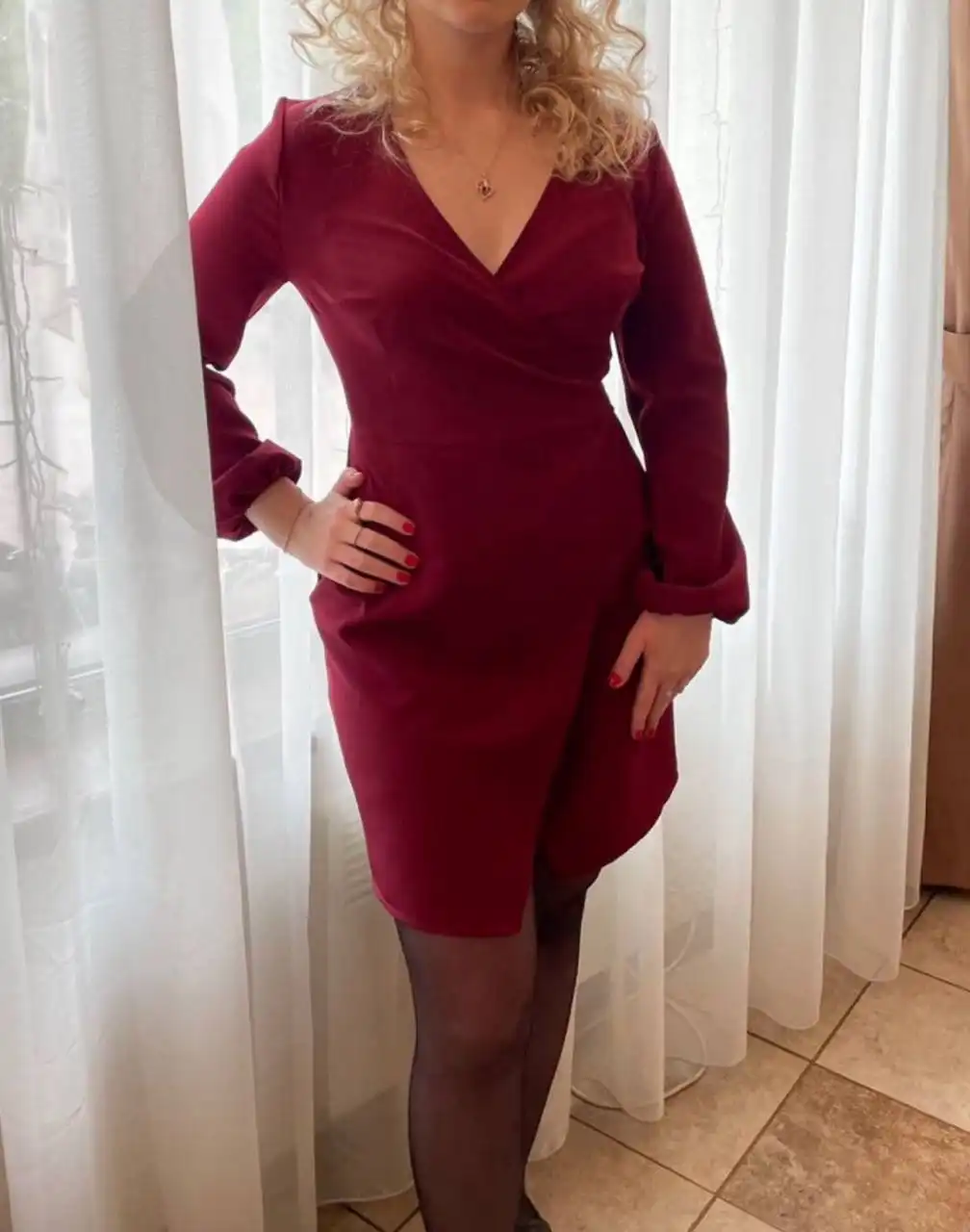 Праздничное нарядное платье размер 44