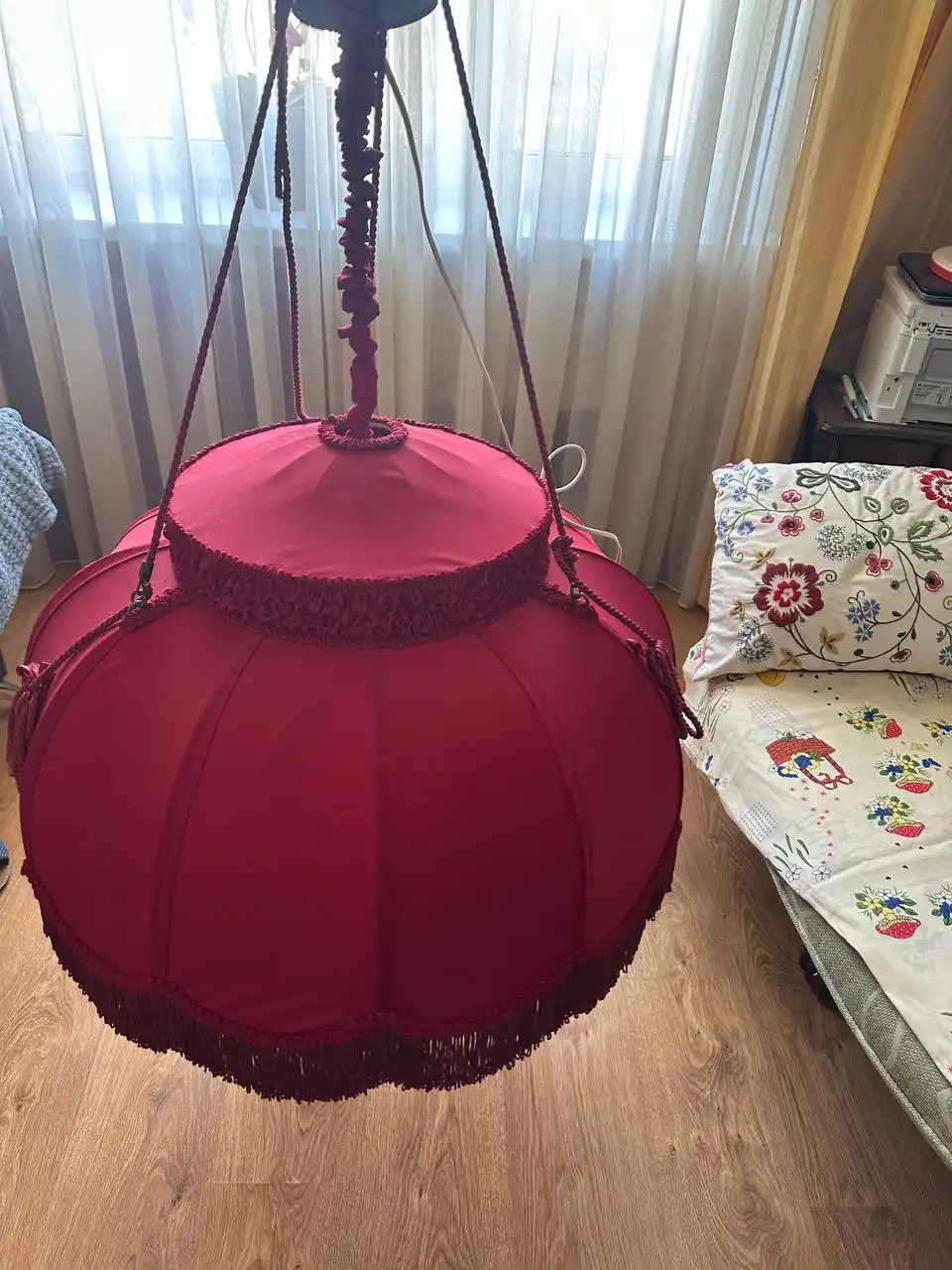 Продается абажур ручной работы