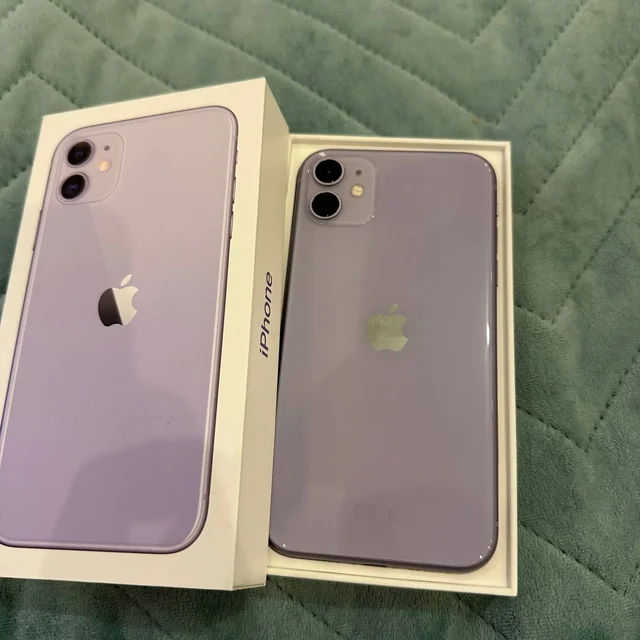 iPhone 11 128GB в идеальном состоянии - Электроника в Мытищи