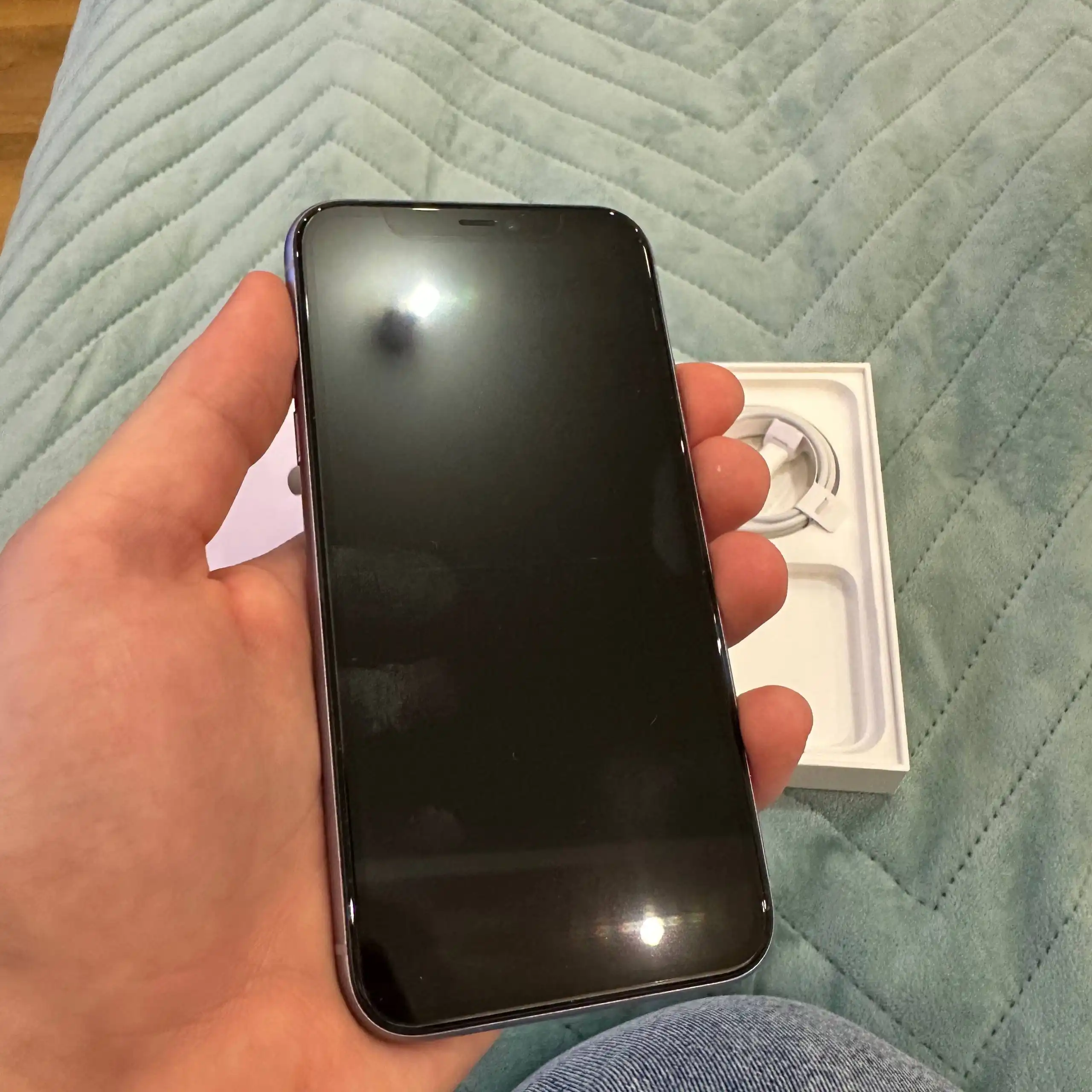 iPhone 11 128GB в идеальном состоянии